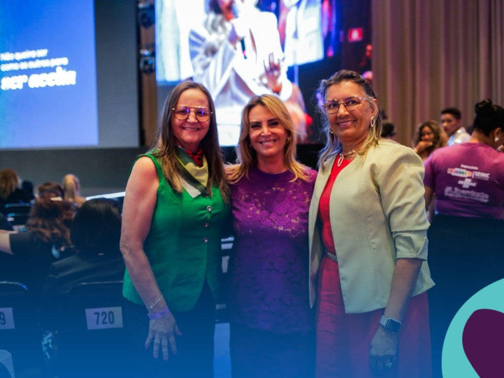 Da esquerda para a direita: Cacilda Aragão, presidente do CMEC-SE; Ana Claudia Badra Cotait, presidente do CMEC Nacional; e Sônia Delmondes, cemequiana.